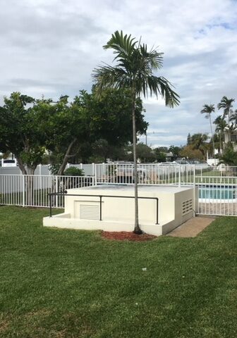 child safety pool fence